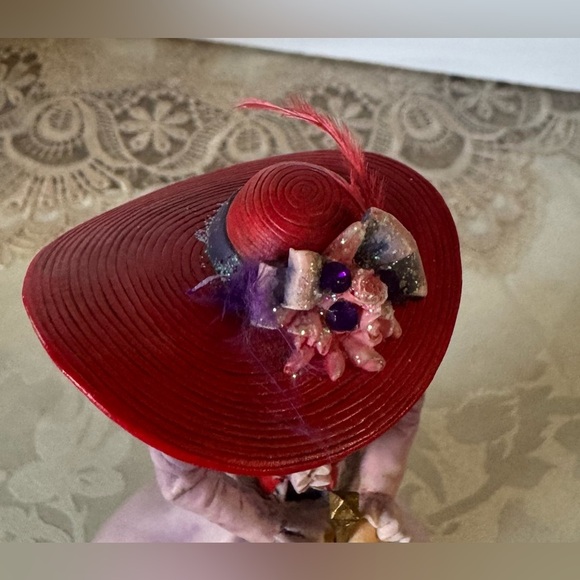 Thomas Kinkade "Tea At Three" figurine from the Portraits of Style and Grace - Picture 8 of 12